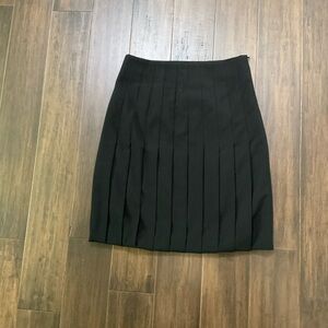 Akris Punto 100% Wool Black Pleated Skirt